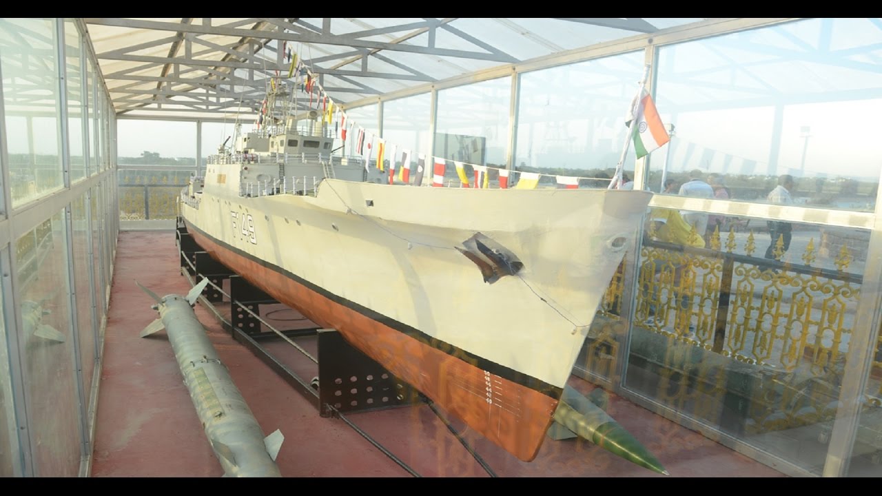 INS Khukhri, Diu